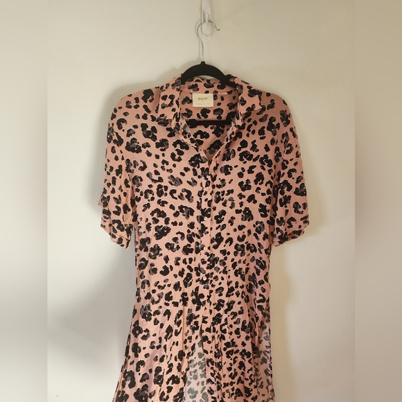 ANTHRO Maeve Cheetah Top - Picture 5 of 6